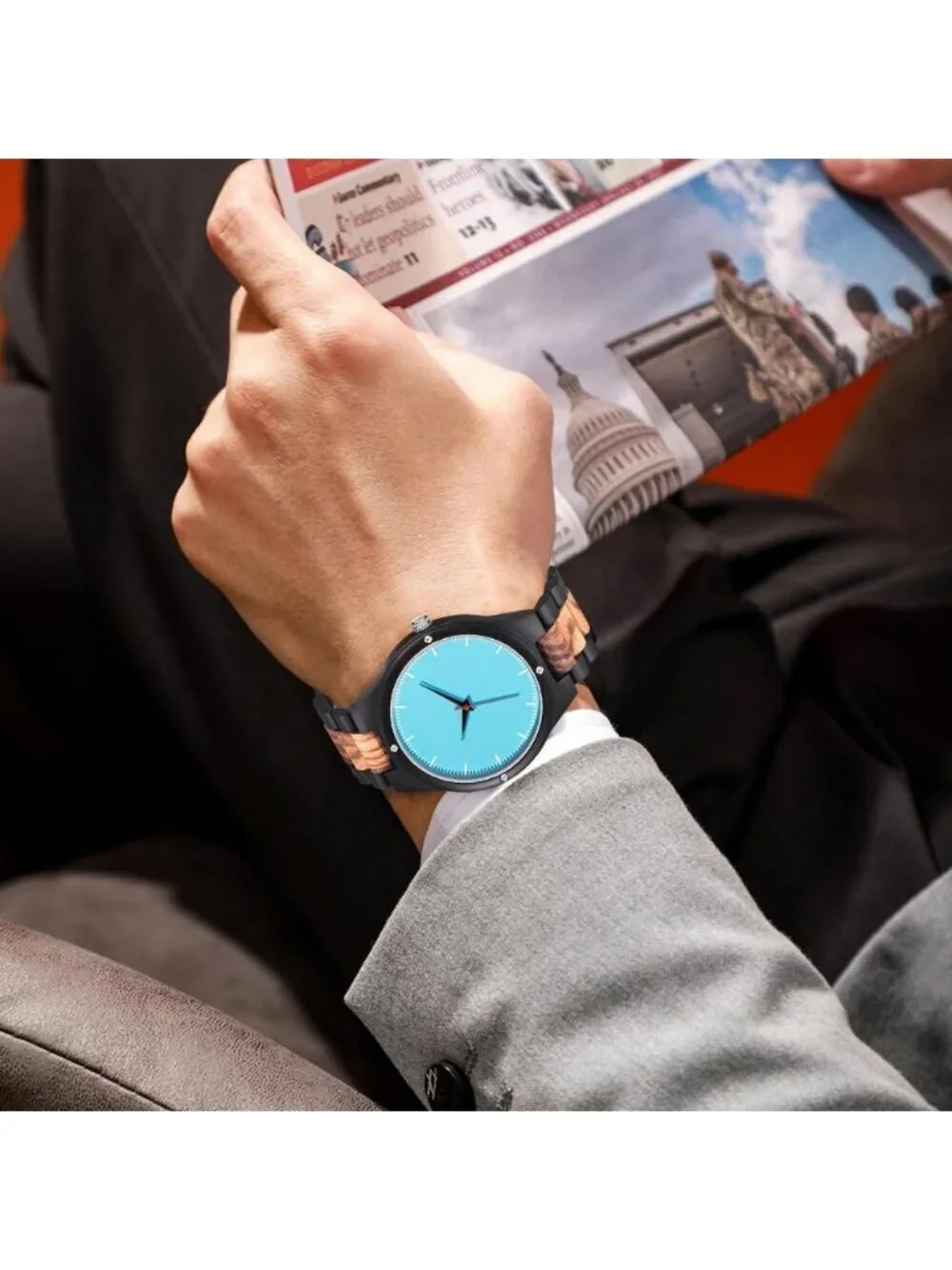 Men's Blue 100% Manual Round Classic Wrist Analog Quartz Handmade Wooden Watch